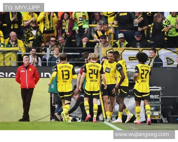 德甲激战：本菲卡与多特蒙德鏖战成平局数据分析引发热议