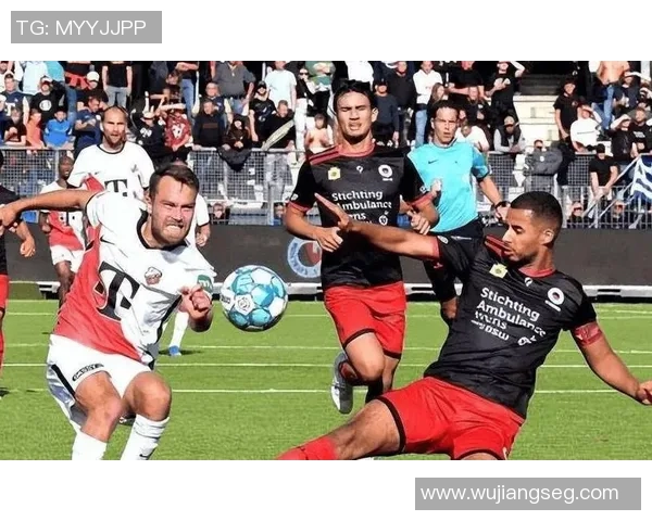 德甲精彩对决切尔西大胜波尔图神扑瞬间引发全场热烈欢呼