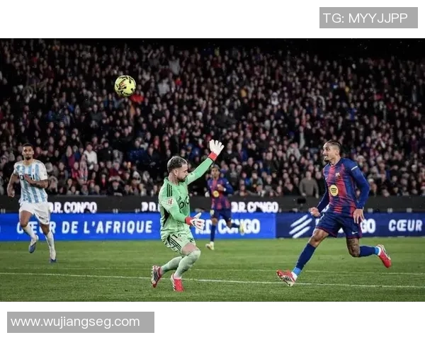 足总杯激战巴萨逆转巴黎圣日耳曼神扑成关键转会传闻引发热议