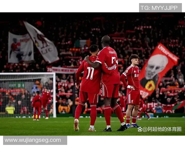 德甲激战：利物浦逆转阿森纳全场沸腾瞬间引发热议