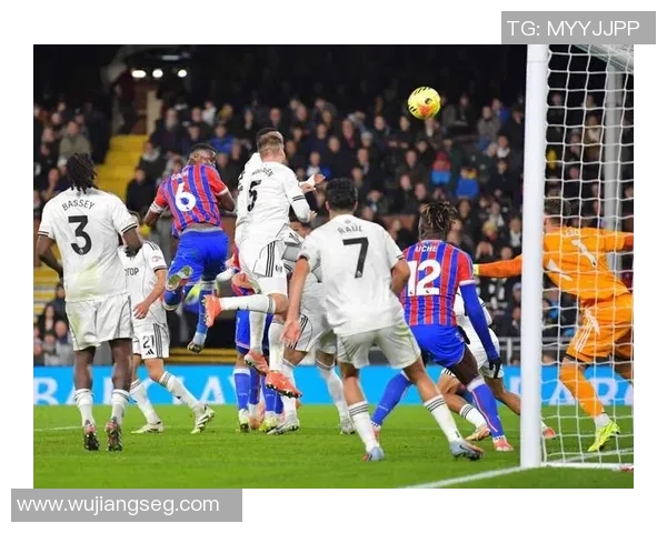 中超激战：那不勒斯狂胜阿森纳四球大捷精彩瞬间回顾与十大进球分析