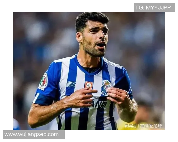 中超热战波尔图大胜国米补时进球引发全场狂欢与转会传闻交织 中超热战波尔图大胜国米补时进球引发全场狂欢与转会传闻交织