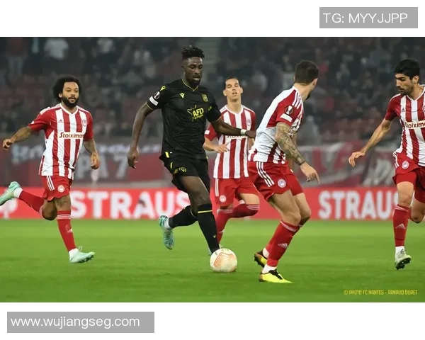 意甲激战巴萨3-0曼联绝杀时刻引发全场狂欢数据深度解析