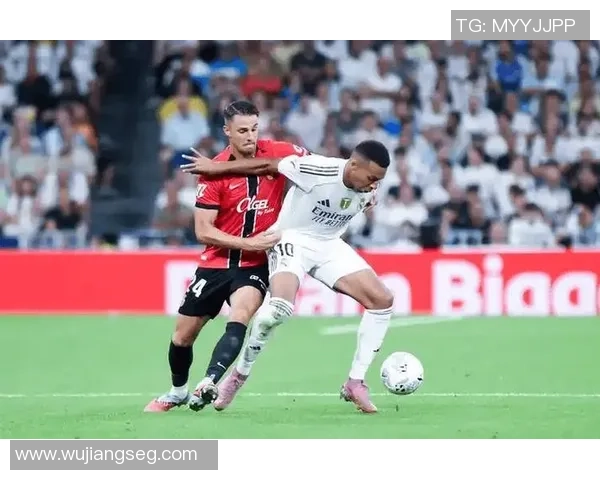 尤文图斯狂胜本菲卡四球大捷十大精彩进球回顾引爆全场气氛